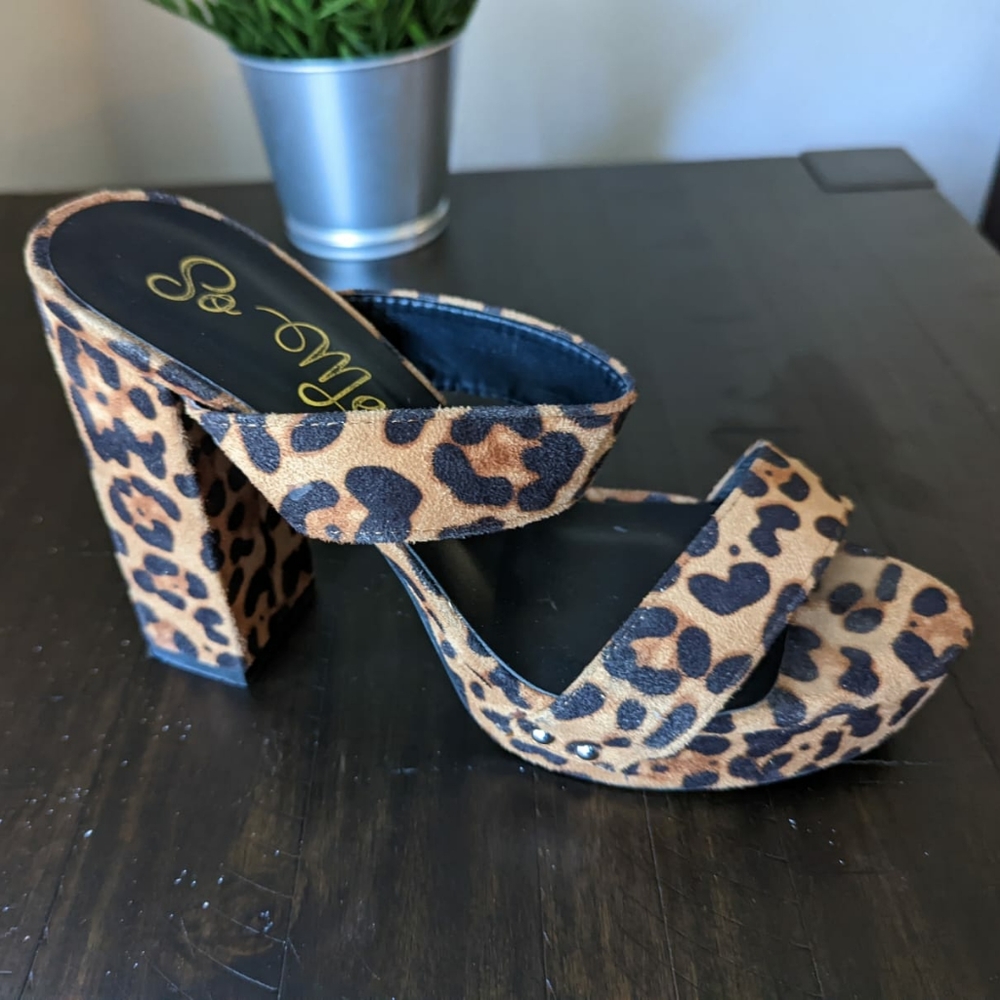 Leopard Pattern Heel - Picture 4 of 10